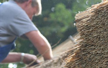 professional Little Braxted thatchers